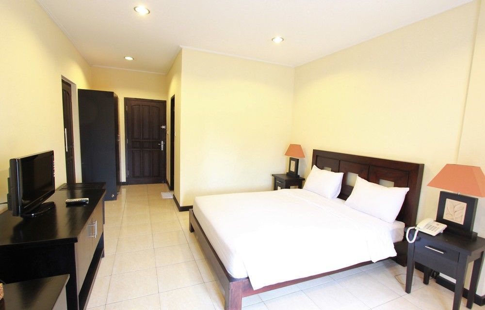 דנפסאר Hotel Intansari מראה חיצוני תמונה