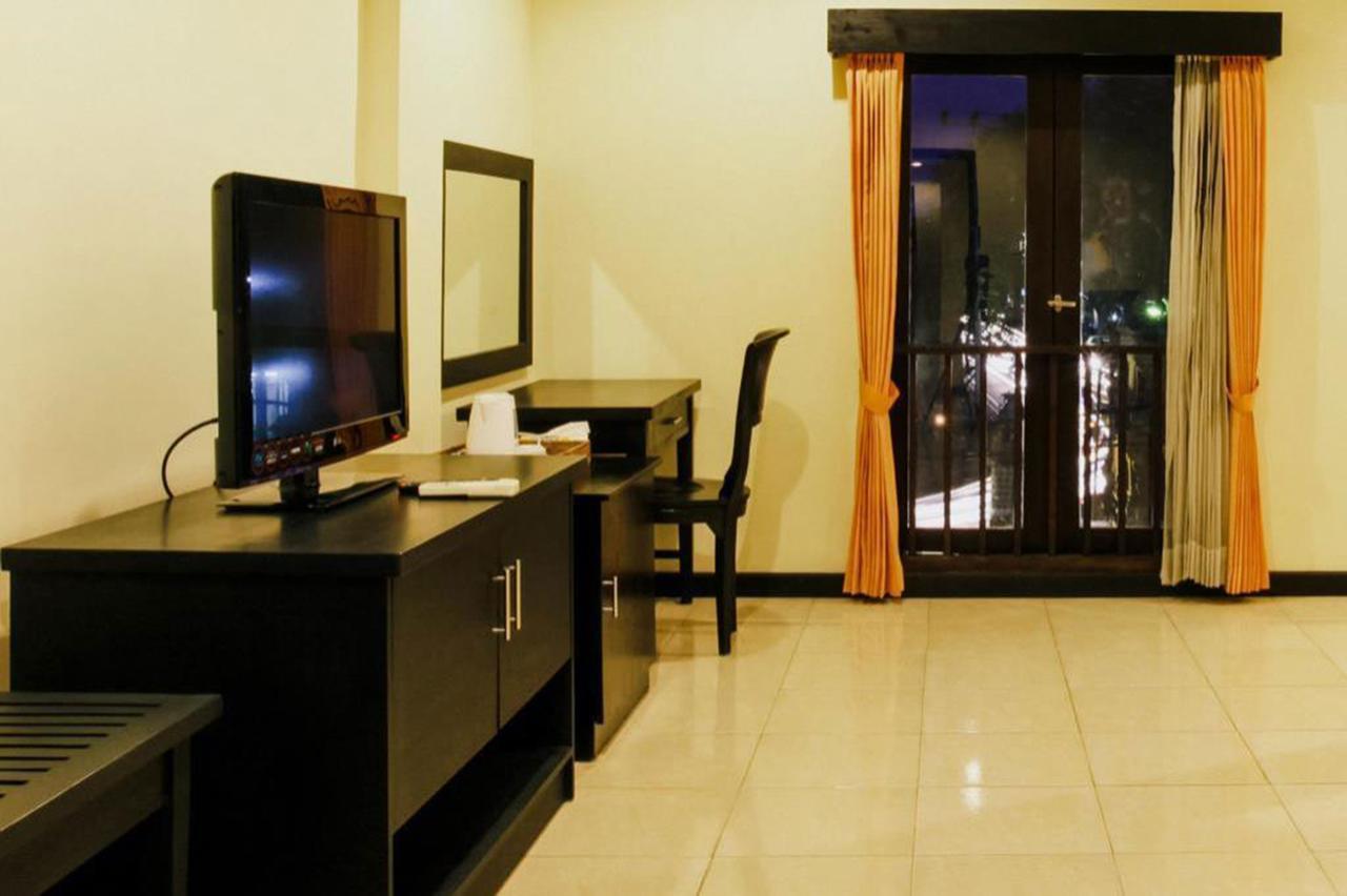 דנפסאר Hotel Intansari מראה חיצוני תמונה