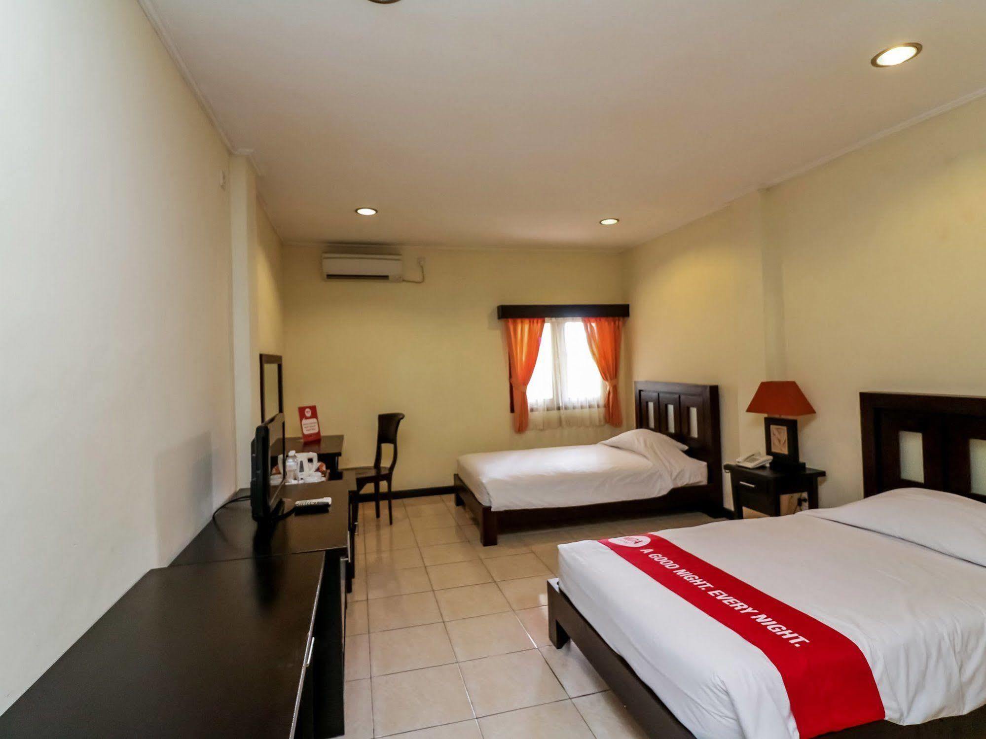 דנפסאר Hotel Intansari מראה חיצוני תמונה