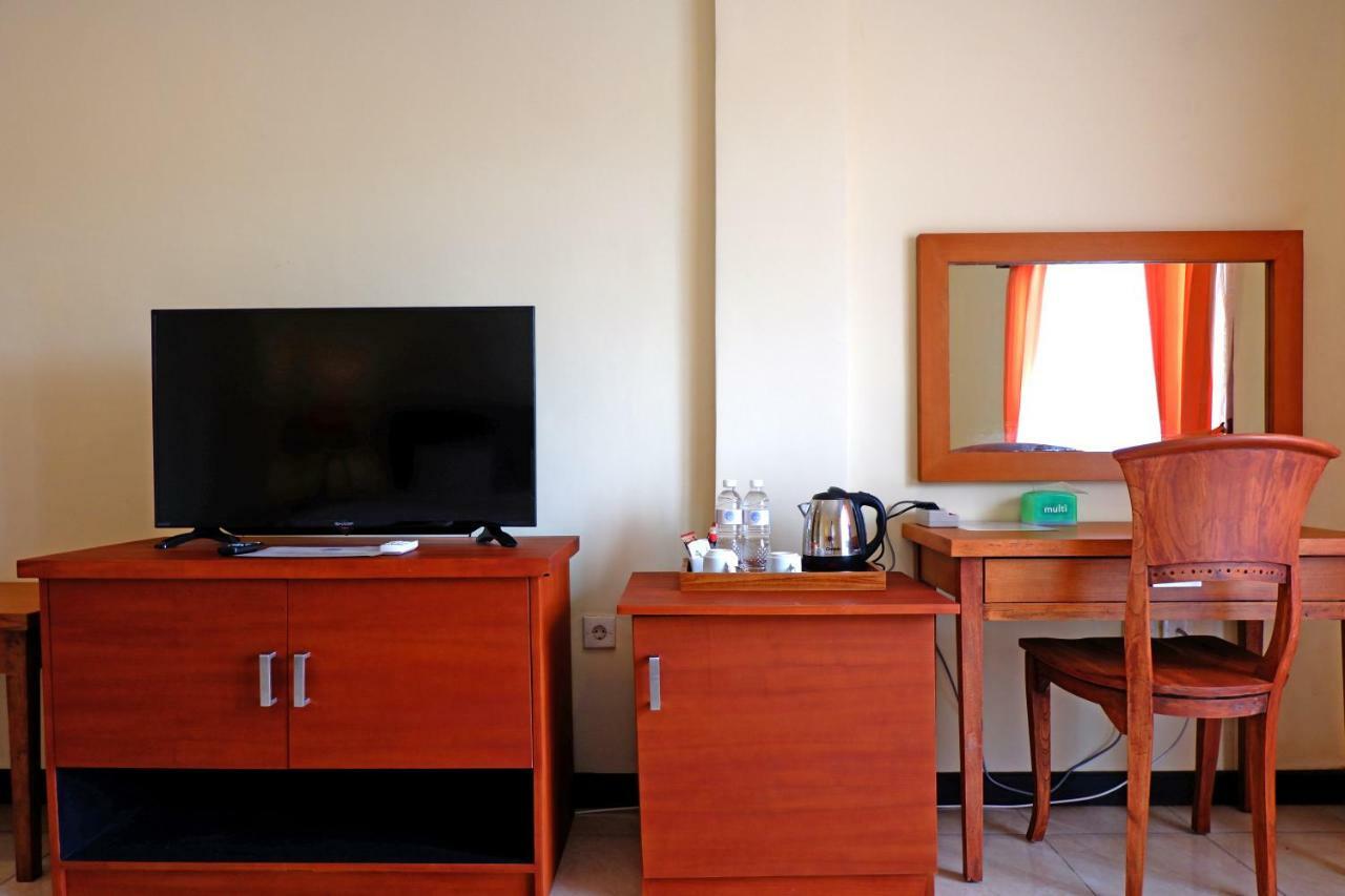 דנפסאר Hotel Intansari מראה חיצוני תמונה