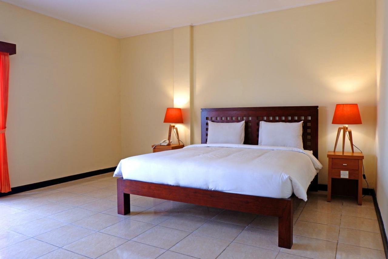 דנפסאר Hotel Intansari מראה חיצוני תמונה